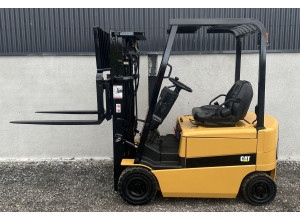 Electrostivuitor Caterpillar 1.8 tone