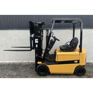 Electrostivuitor Caterpillar 1.8 tone