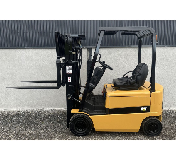 Electrostivuitor Caterpillar 1.8 tone