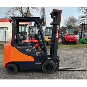 Stivuitor Diesel Doosan 2 tone