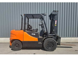 Stivuitor Diesel Doosan 4.5 tone