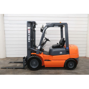 Stivuitor Diesel Heli 2.5 tone