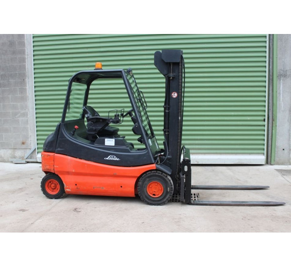 Electrostivuitor Linde 2.5 tone