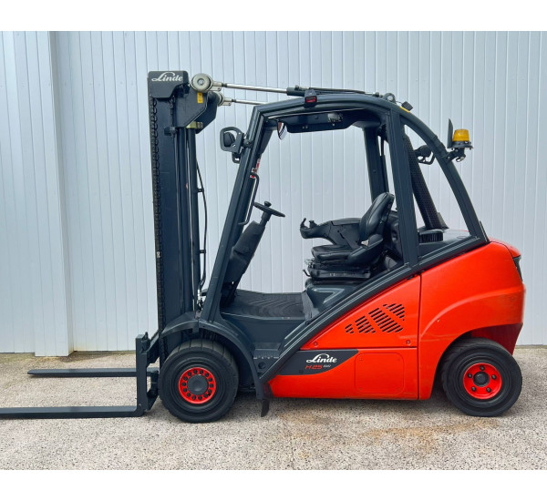 Stivuitor Diesel Linde 2.5 tone