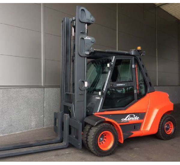 SUPER OFERTA - Stivuitor Diesel Linde 8000 Kg