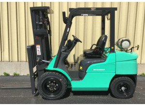 Stivuitor GPL Mitsubishi 3 tone