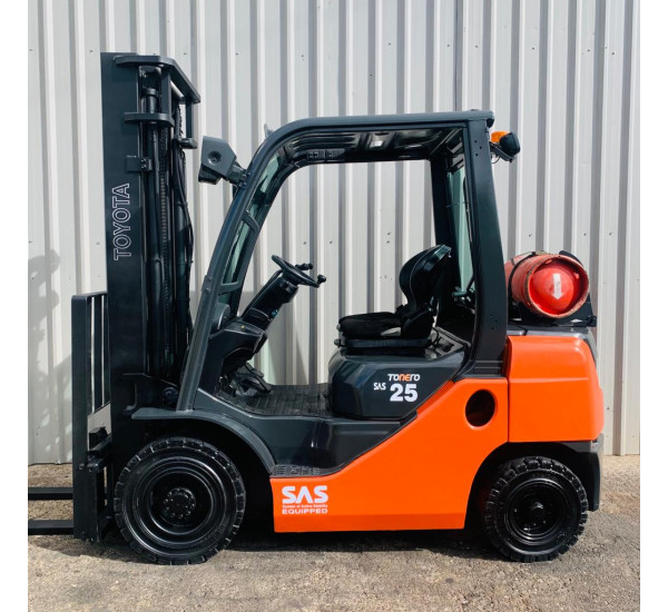 Stivuitor GPL Toyota 2.5 tone Stivuitor GPL Toyota 2.5 tone